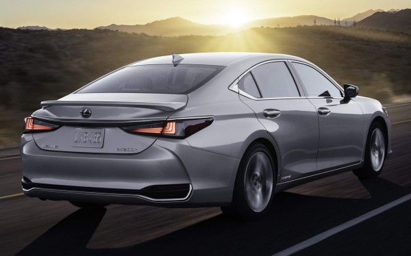 2023 Lexus Es 300H – Manual do Proprietário